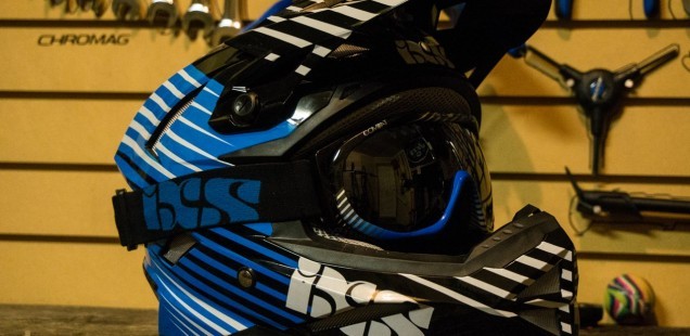 iXS Metis Slide Helmet with Combat Goggles