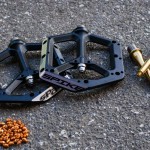 Spank Spike Pedals / Ti Axle / Gold Anodized 7-Series Alloy Pins